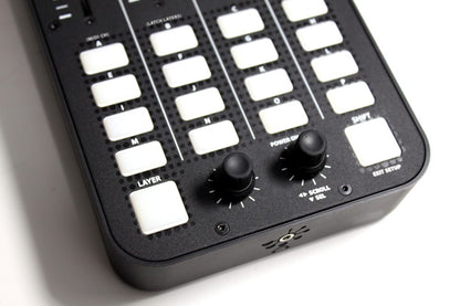 Xone K2 Controlador Midi/USB