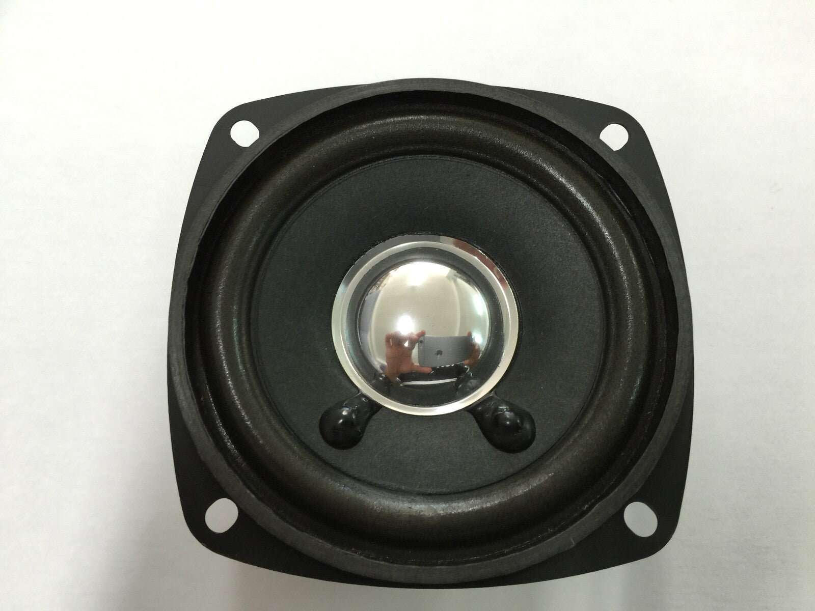 Altavoz Repuesto Graves 7,5cm UT-354