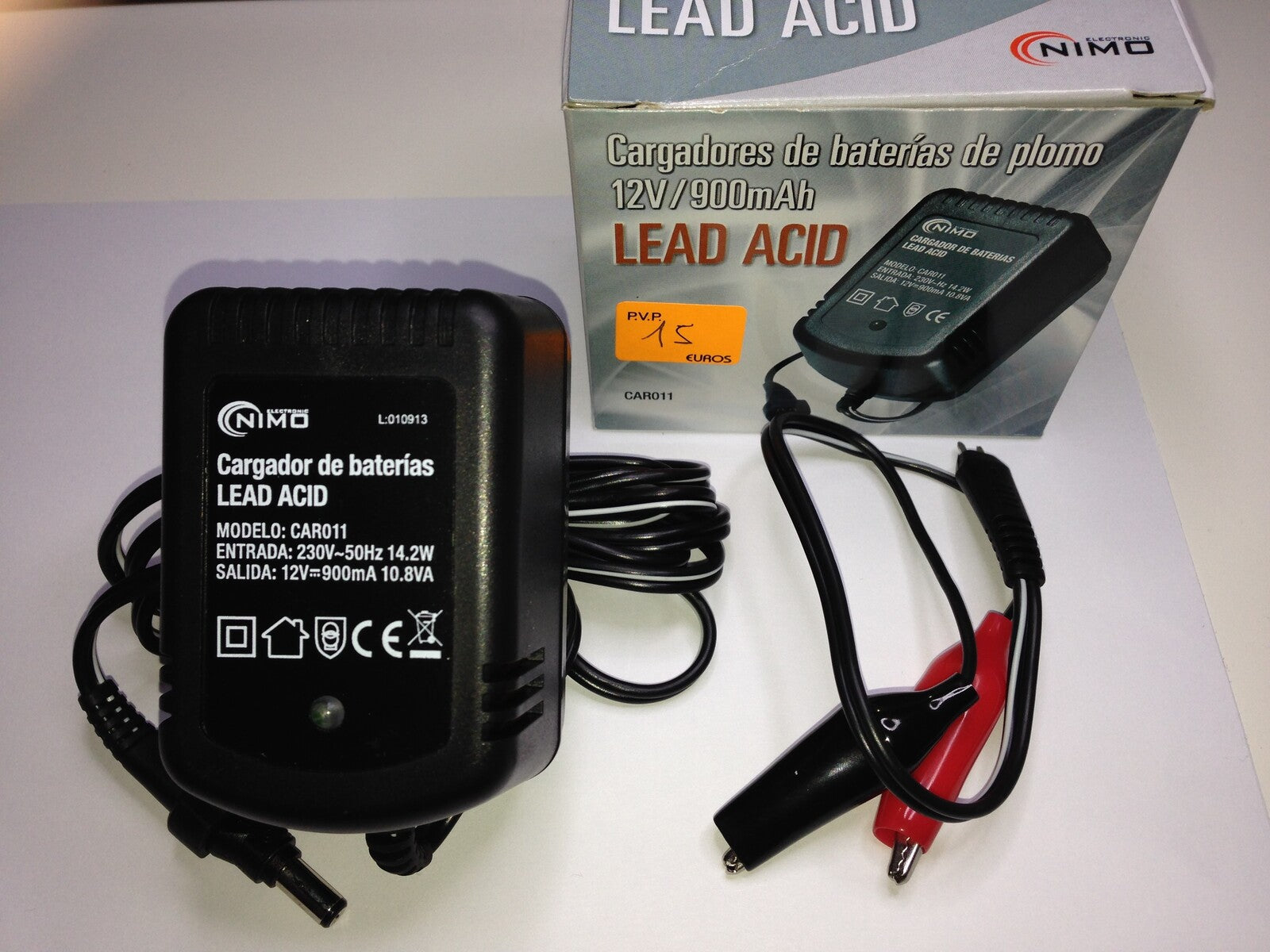 Cargador De Baterias De Plomo 12V