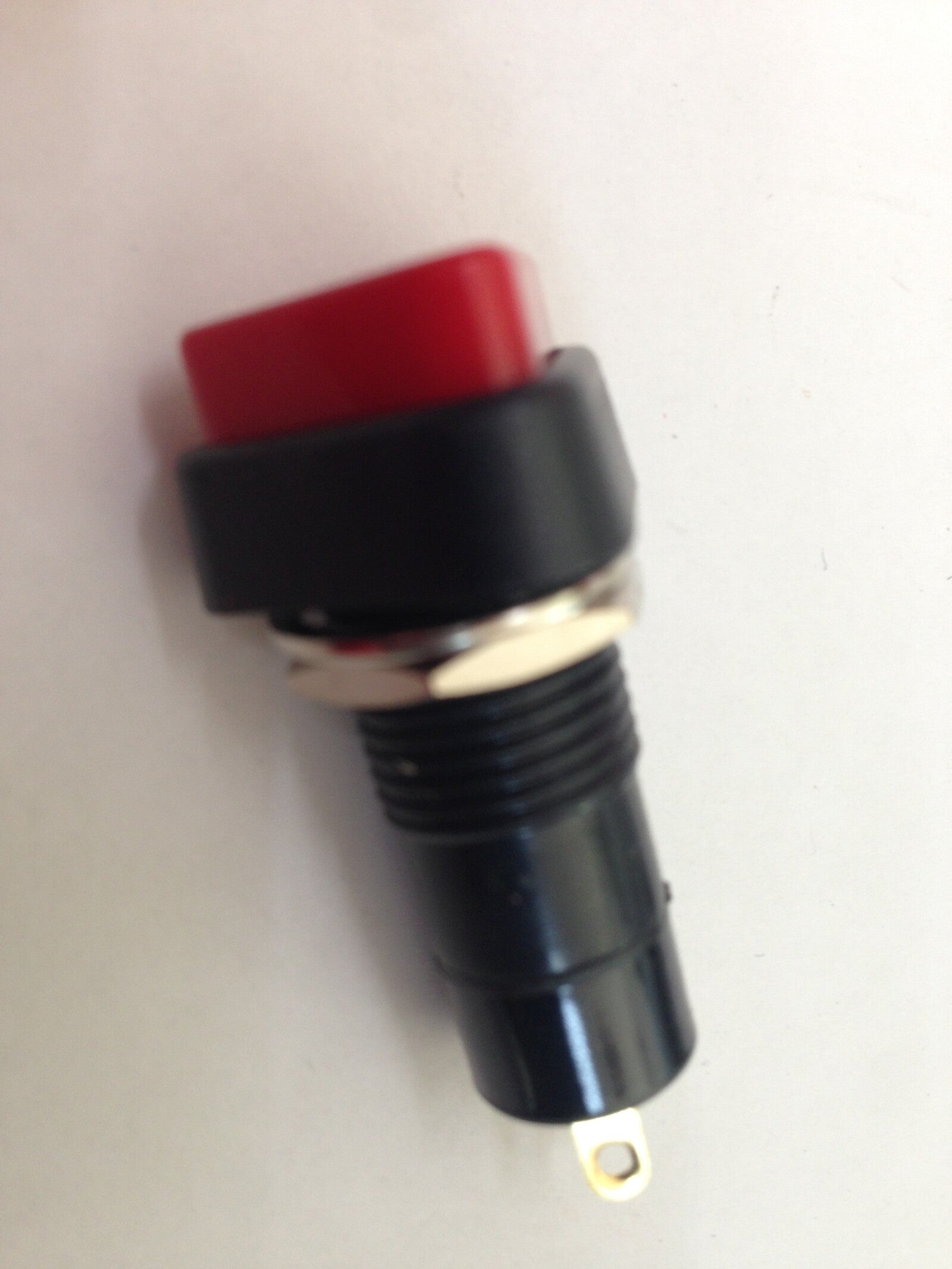 Triangular Chasis Pulsador Chasis Triangular 3 Amperios – BaseDJ