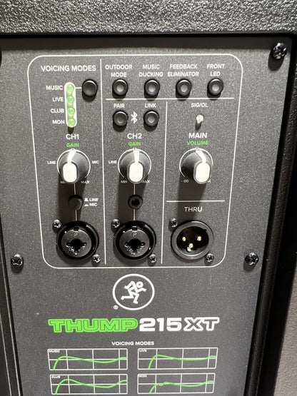 THUMP 215XT Mackye 15 pulgadas