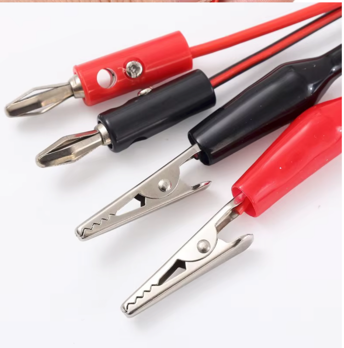 Par rojo y negro de cables de prueba banana de 4 mm a pinzas de cocodrilo