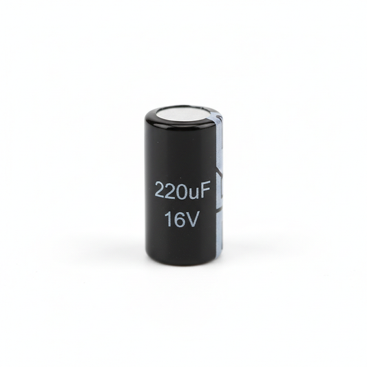 Condensador Electrolítico 220uF 16V 6x12mm